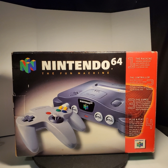 Nintendo 64 Console System w/ Box & Controller - Picture 9 of 16